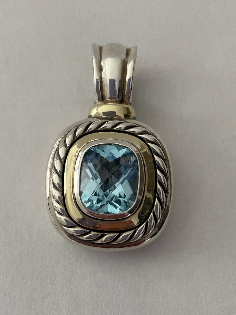 David Yurman Large Classic Blue Topaz Albion Enhancer - Picture 2 of 9
